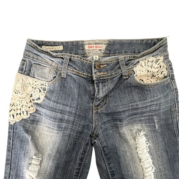 Hot Kiss Skinny Lilly Jeans with Lace Detailing, Size 7 - Picture 1 of 11